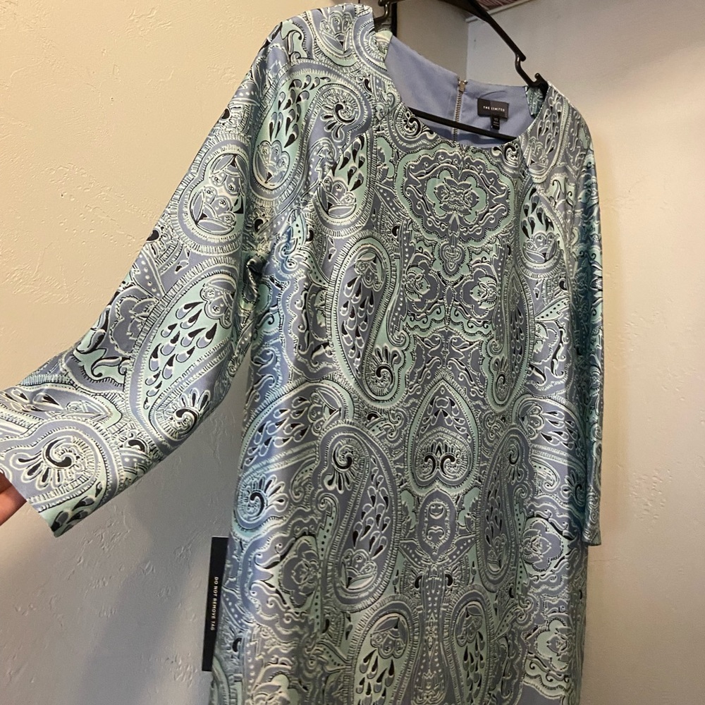 Never worn - Picture 1 of 6